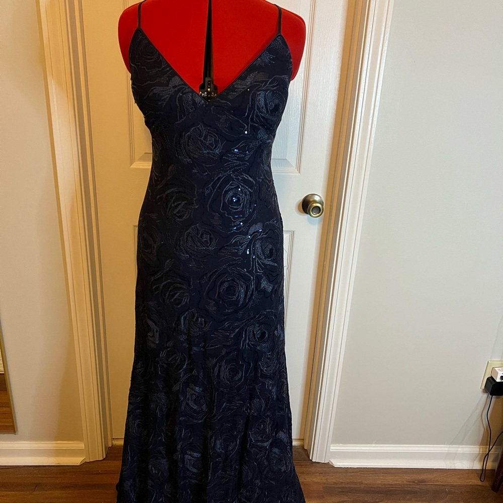 Lulu's Blue Sleeveless Maxi Gown for Weddings